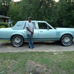 Meet your Posher, Juan